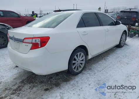 2012 Toyota Camry Xle z USA, uszkodzony, nr VIN 4T4BF1FK2CR208093